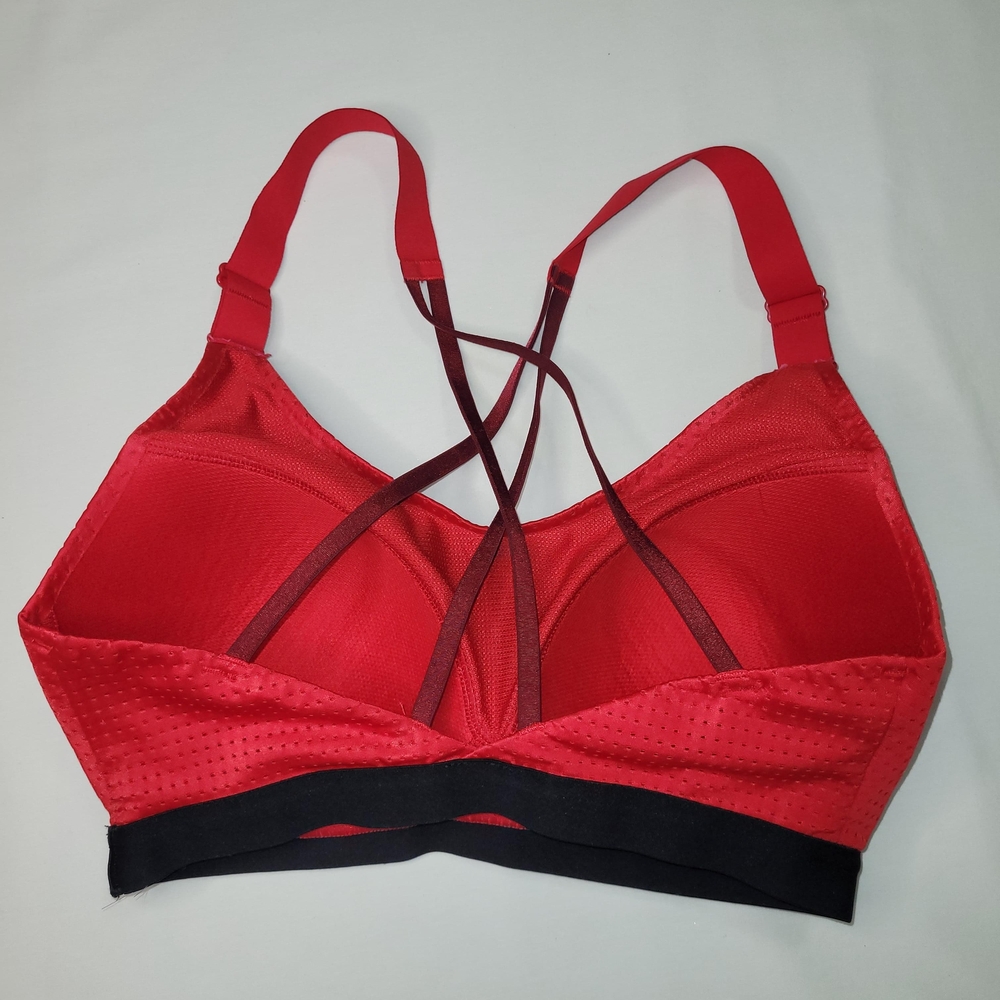 Red Performance Sports Bra - Picture 3 of 8